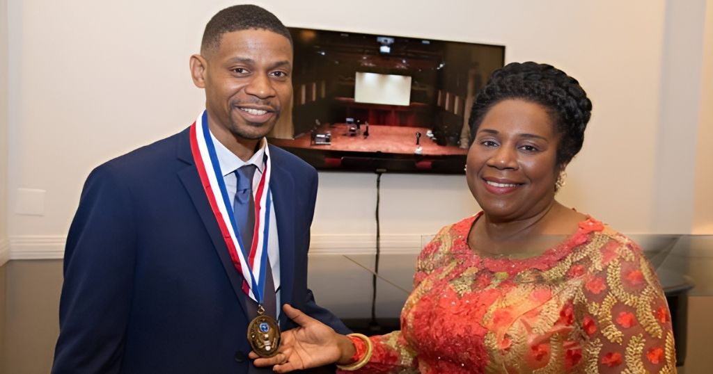 Kecalf Cunningham Professional Relationship with Aretha Franklin