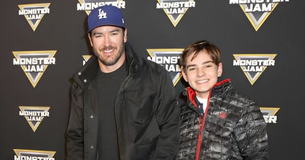 Michael Charles Gosselaar Relationship with Father's Fame
